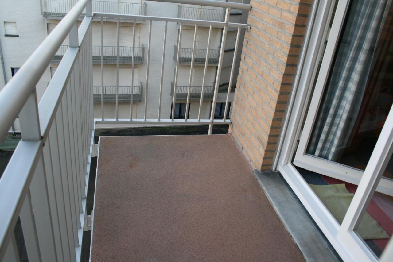 Zonnig En Gezellig Appartement Met Zijdelings Zeezicht En Zwembad In Коксейде Экстерьер фото